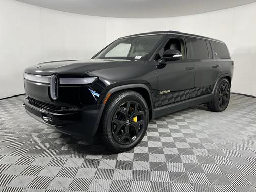 2023 Rivian R1S Launch Edition