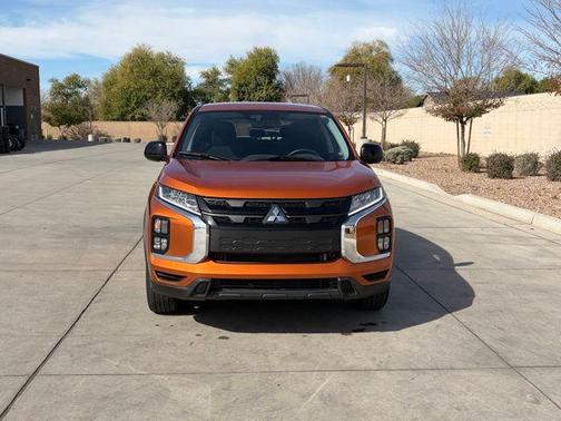 2025 Mitsubishi Outlander Sport 2.0 LE