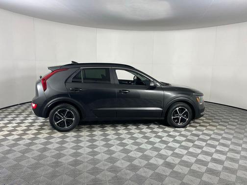 2023 Kia Niro Plug-In Hybrid EX