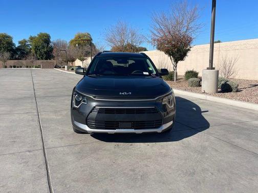 2023 Kia Niro Plug-In Hybrid EX