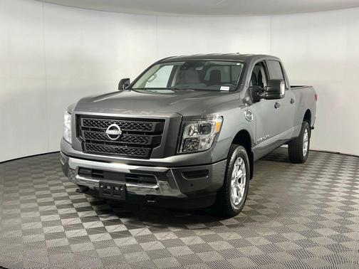 2024 Nissan Titan XD SV