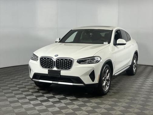 2022 BMW X4 xDrive30i