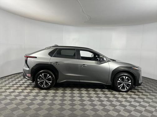2024 Toyota bZ4X Limited