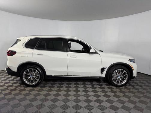 2025 BMW X5 PHEV xDrive50e