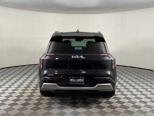 Panthera Metal 2024 Kia EV9 Land