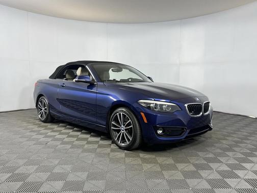 2018 BMW 230 230i