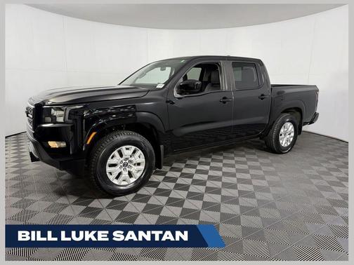 Super Black 2022 Nissan Frontier SV