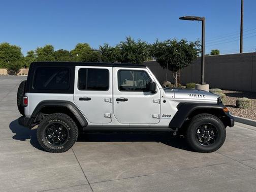 2023 Jeep Wrangler 4xe Willys