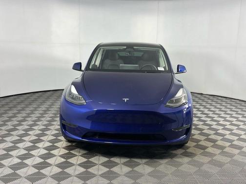 2025 Tesla Model Y Long Range Dual Motor Rear-Wheel Drive