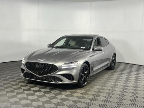 2023 Genesis G70 3.3T RWD