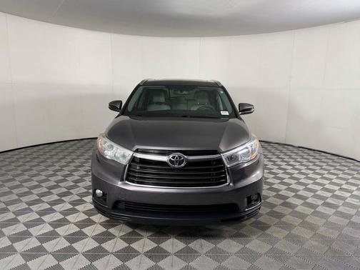 Predawn Gray Mica 2016 Toyota Highlander XLE
