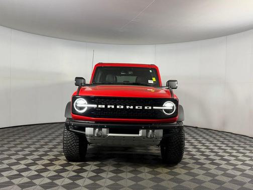 Race Red 2024 Ford Bronco Wildtrak