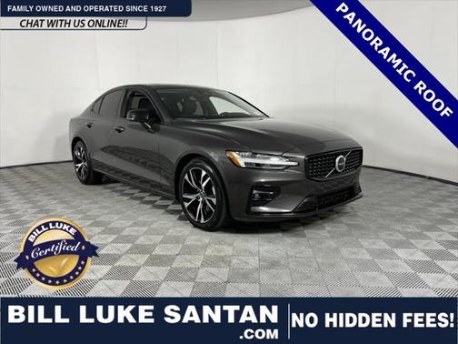 2024 Volvo S60 B5 Core Dark Theme
