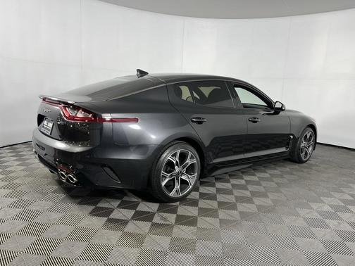 2021 Kia Stinger GT-Line