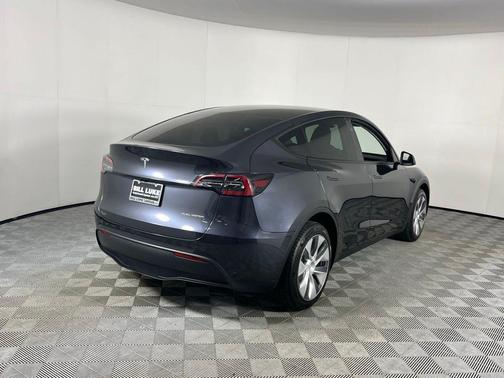 2024 Tesla Model Y Long Range Dual Motor All-Wheel Drive