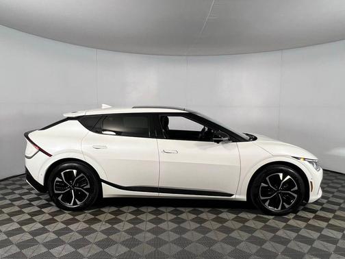 2022 Kia EV6 GT-Line