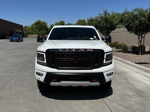2024 Nissan Titan PRO-4X
