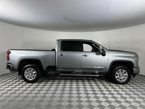 2024 Chevrolet Silverado 3500 High Country