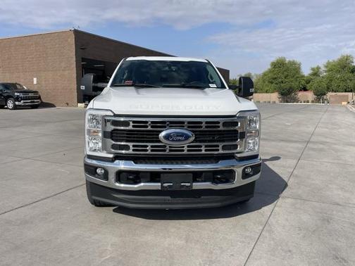 2023 Ford F-350 XLT