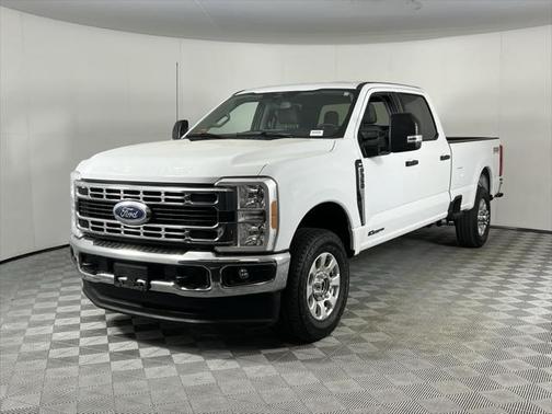 2023 Ford F-350 XLT