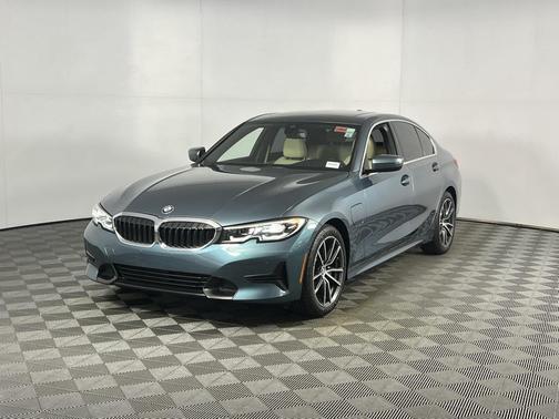 2021 BMW 330e Base