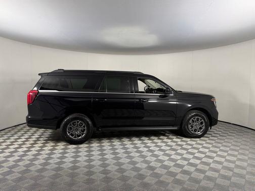 2025 Ford Expedition Max Active 4x2