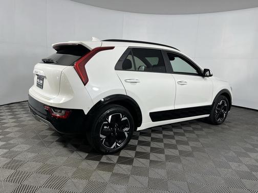 2024 Kia Niro EV Wave