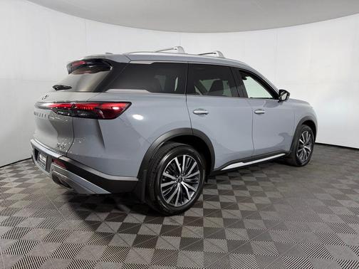 2025 INFINITI QX60 SENSORY