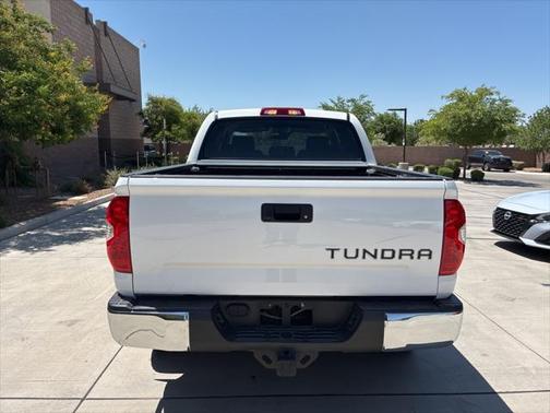 2018 Toyota Tundra SR5