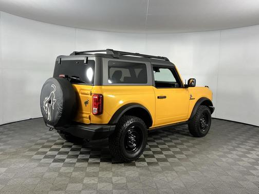 2022 Ford Bronco Black Diamond