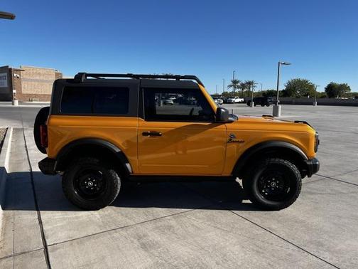 2022 Ford Bronco Black Diamond