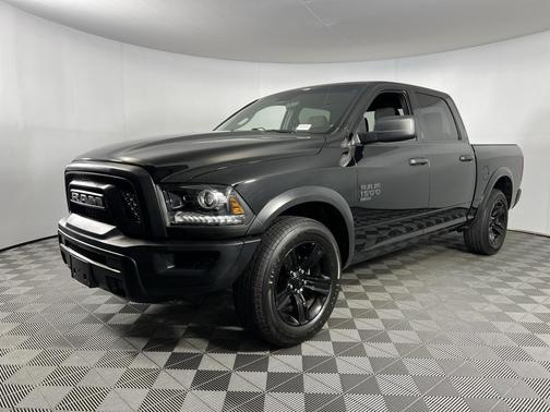 2024 RAM 1500 Classic Warlock Crew Cab 4x2 5'7' Box