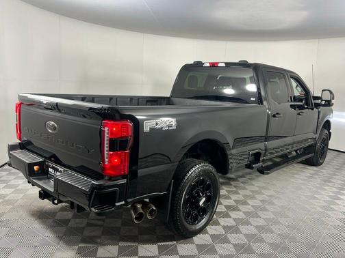 2025 Ford F-350 Lariat