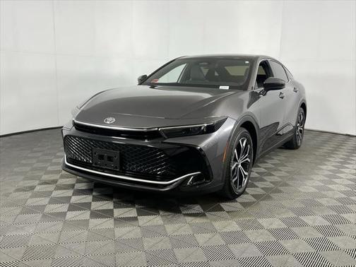 2023 Toyota Crown XLE
