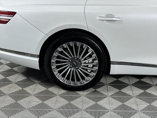 2024 Genesis Electrified G80 Advanced