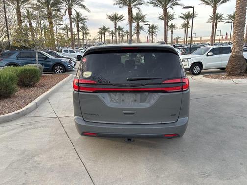 2021 Chrysler Pacifica Touring L