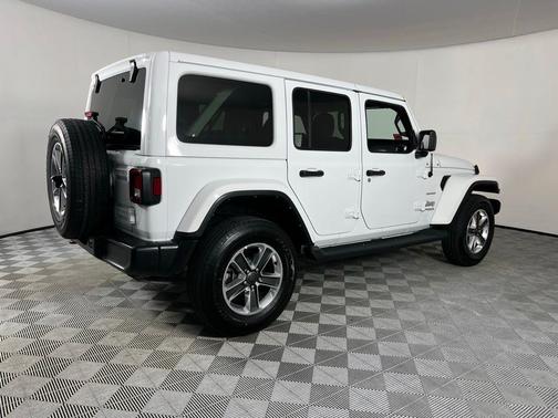 2022 Jeep Wrangler Unlimited Sahara