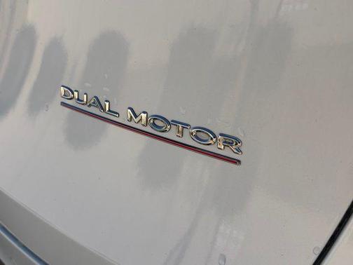 2021 Tesla Model Y Performance Dual Motor All-Wheel Drive