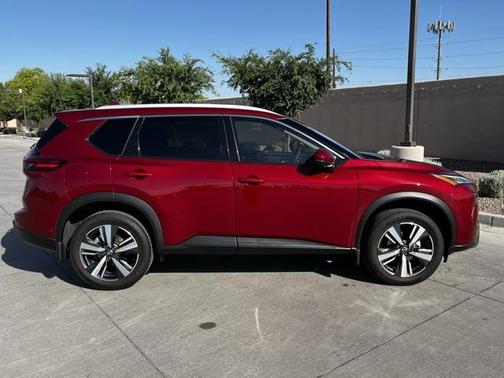 2024 Nissan Rogue SL