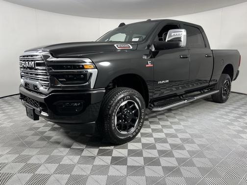 2025 RAM 2500 Laramie Crew Cab 4x4 6'4' Box