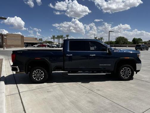 2022 GMC Sierra 3500 SLT