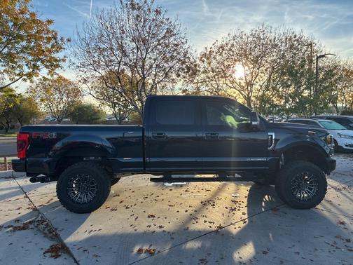 2022 Ford F-250 Lariat