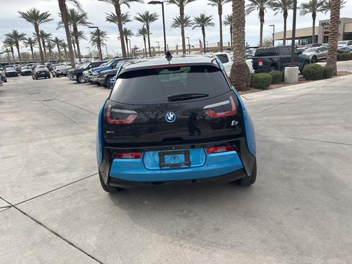 2017 BMW i3 94 Ah w/Range Extender