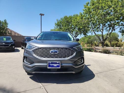 Gray Metallic 2024 Ford Edge SEL