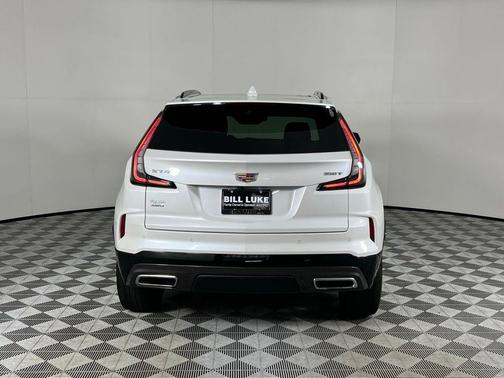 Crystal White Tricoat 2024 Cadillac XT4 Sport