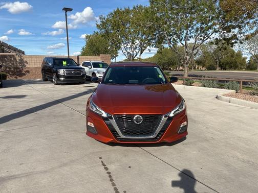 2022 Nissan Altima SR FWD