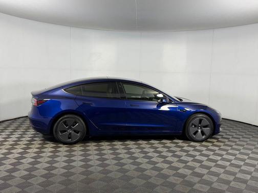 Deep Blue Metallic 2021 Tesla Model 3 Long Range