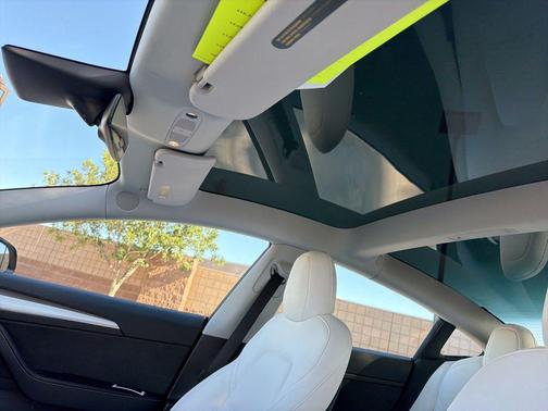 Deep Blue Metallic 2021 Tesla Model 3 Long Range