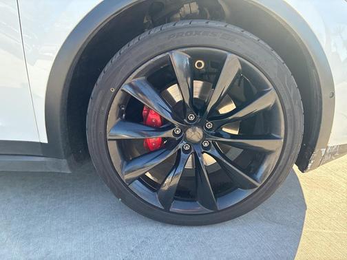 2016 Tesla Model X 60D