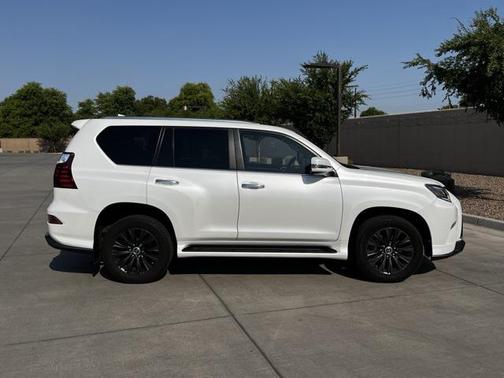 2022 Lexus GX 460 Premium